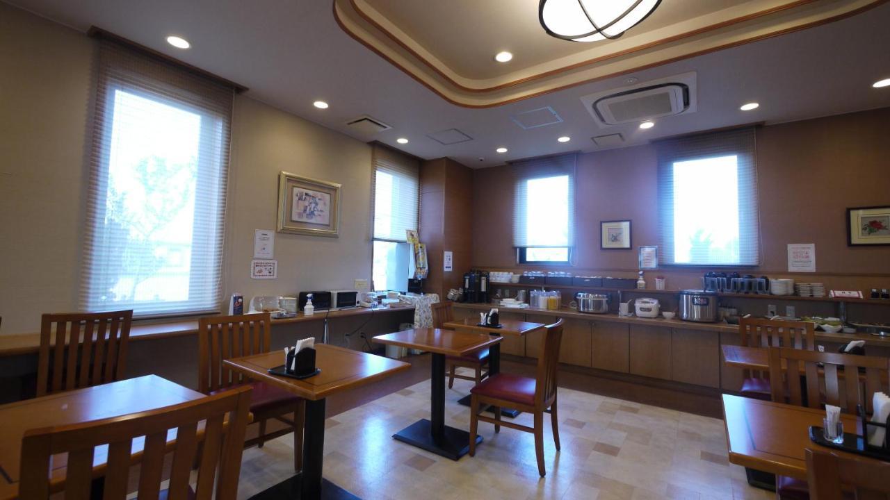 Hotel Route-Inn Mikawa Inter Hakusan Buitenkant foto