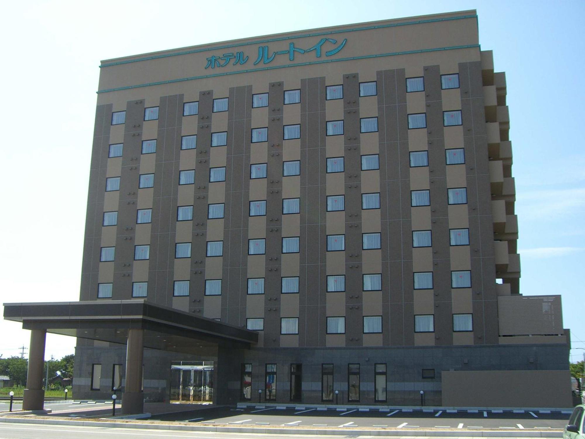 Hotel Route-Inn Mikawa Inter Hakusan Buitenkant foto